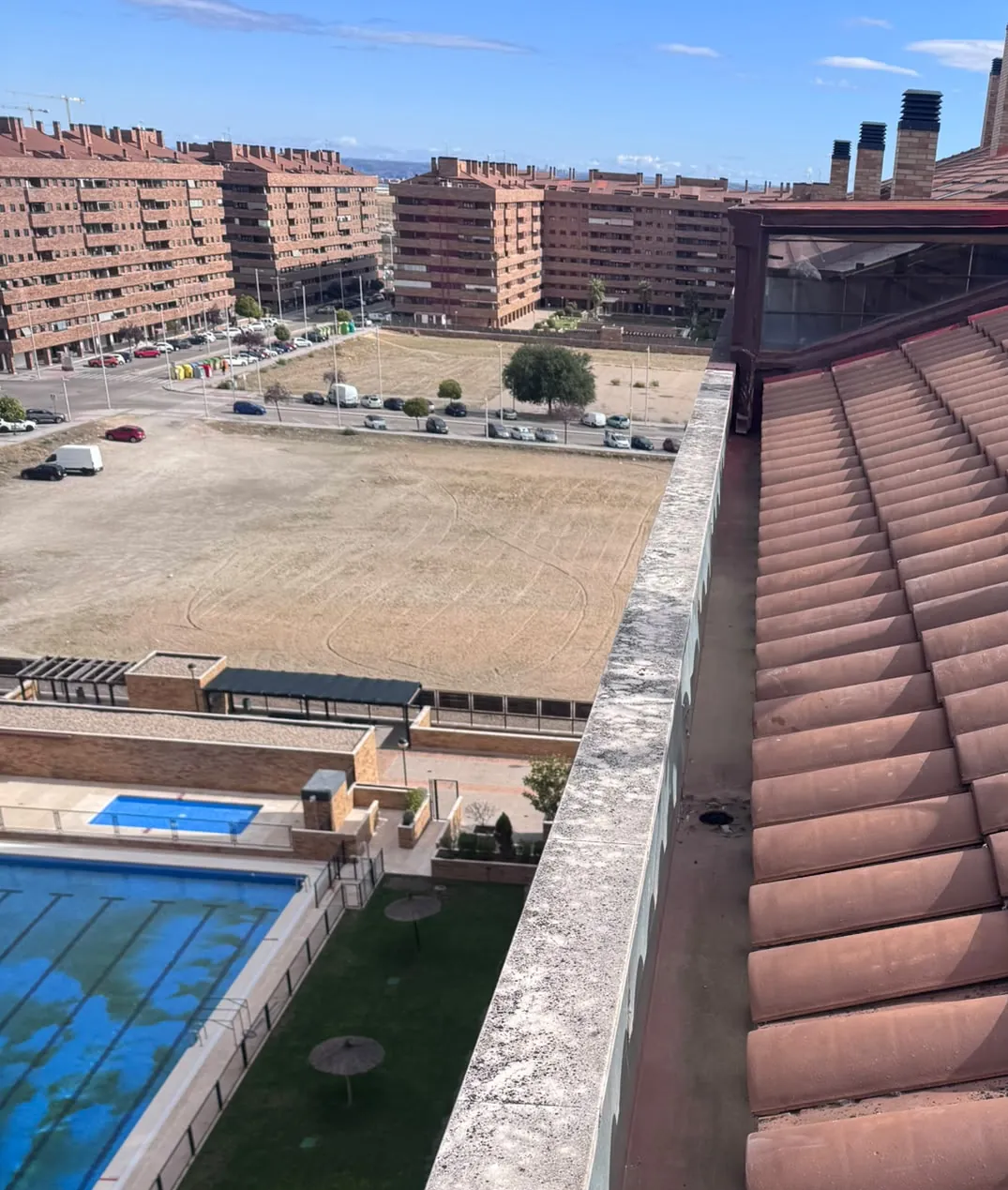 Rehabilitación de cubierta de teja en edificio de viviendas
