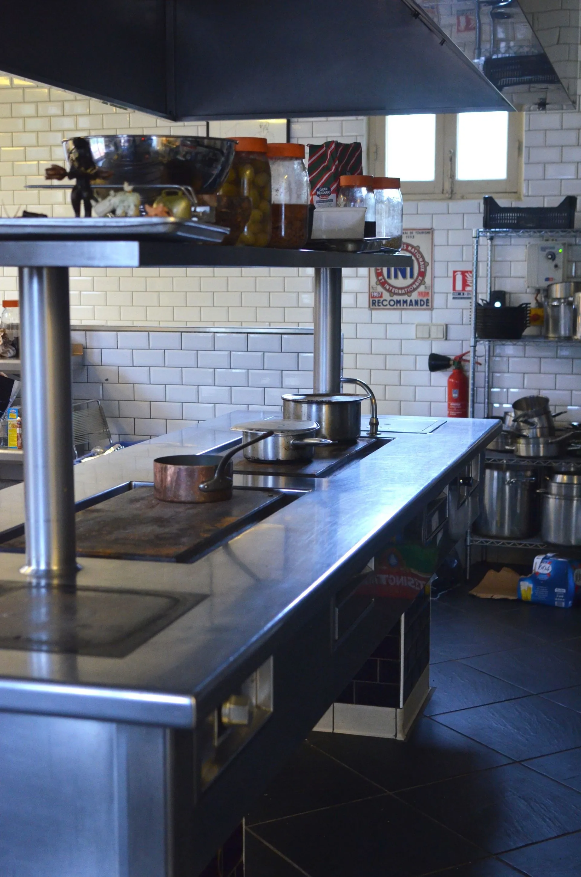 instalación de cocinas industriales para restaurantes - Sangar S. XXI