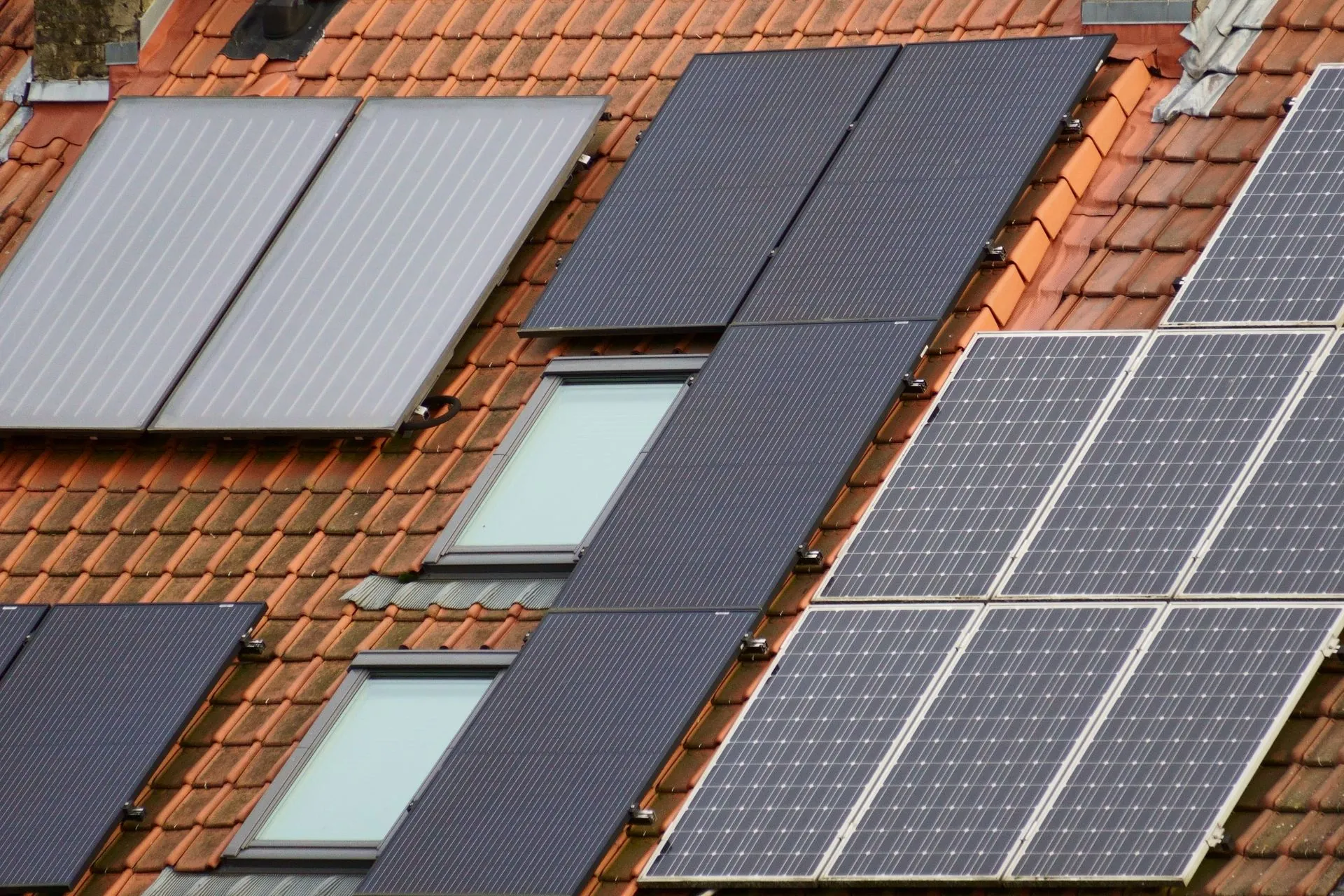 instalación de placas solares - Sangar S. XXI