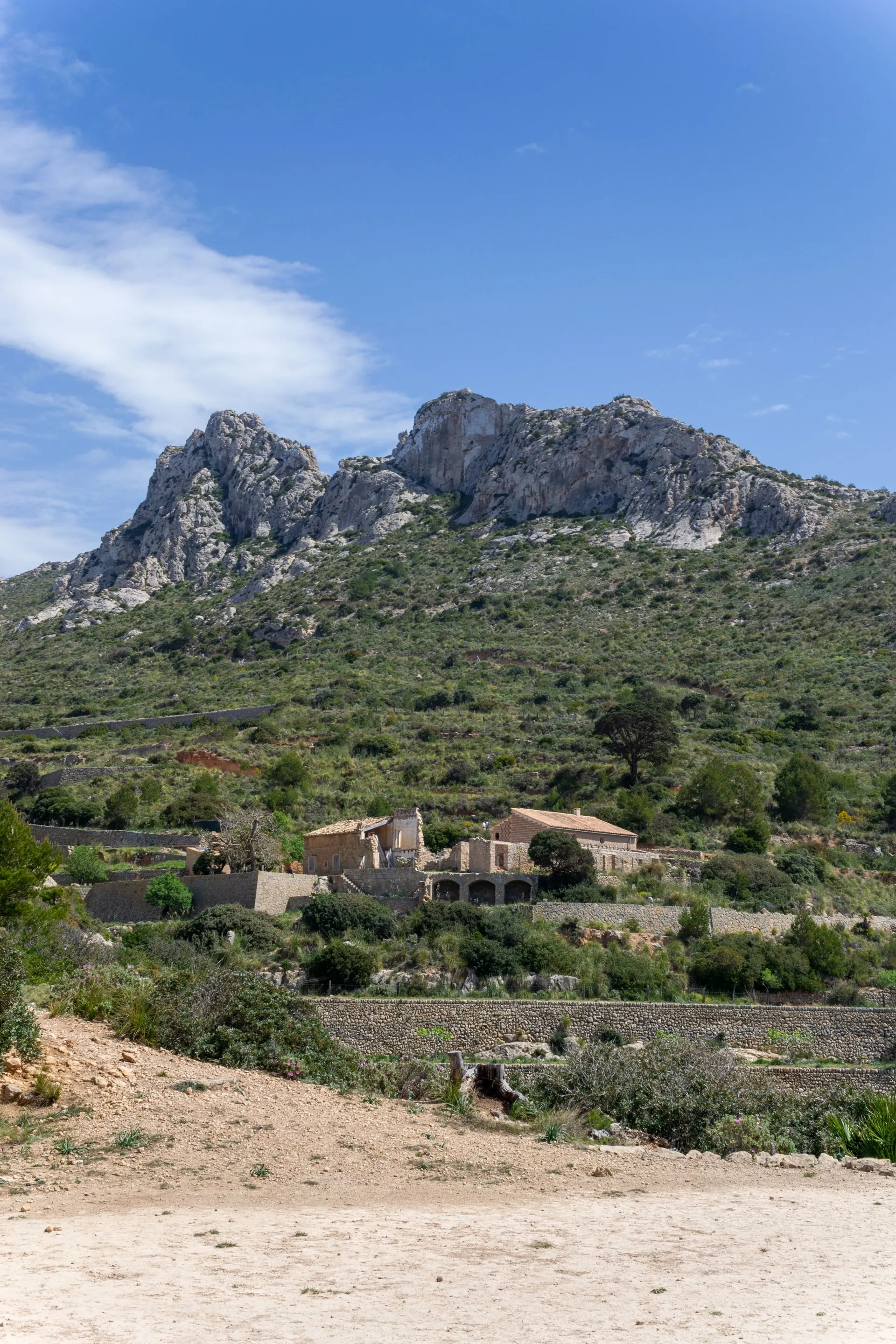 rehabilitación de casas de pueblo y casas rurales - Sangar S. XXI